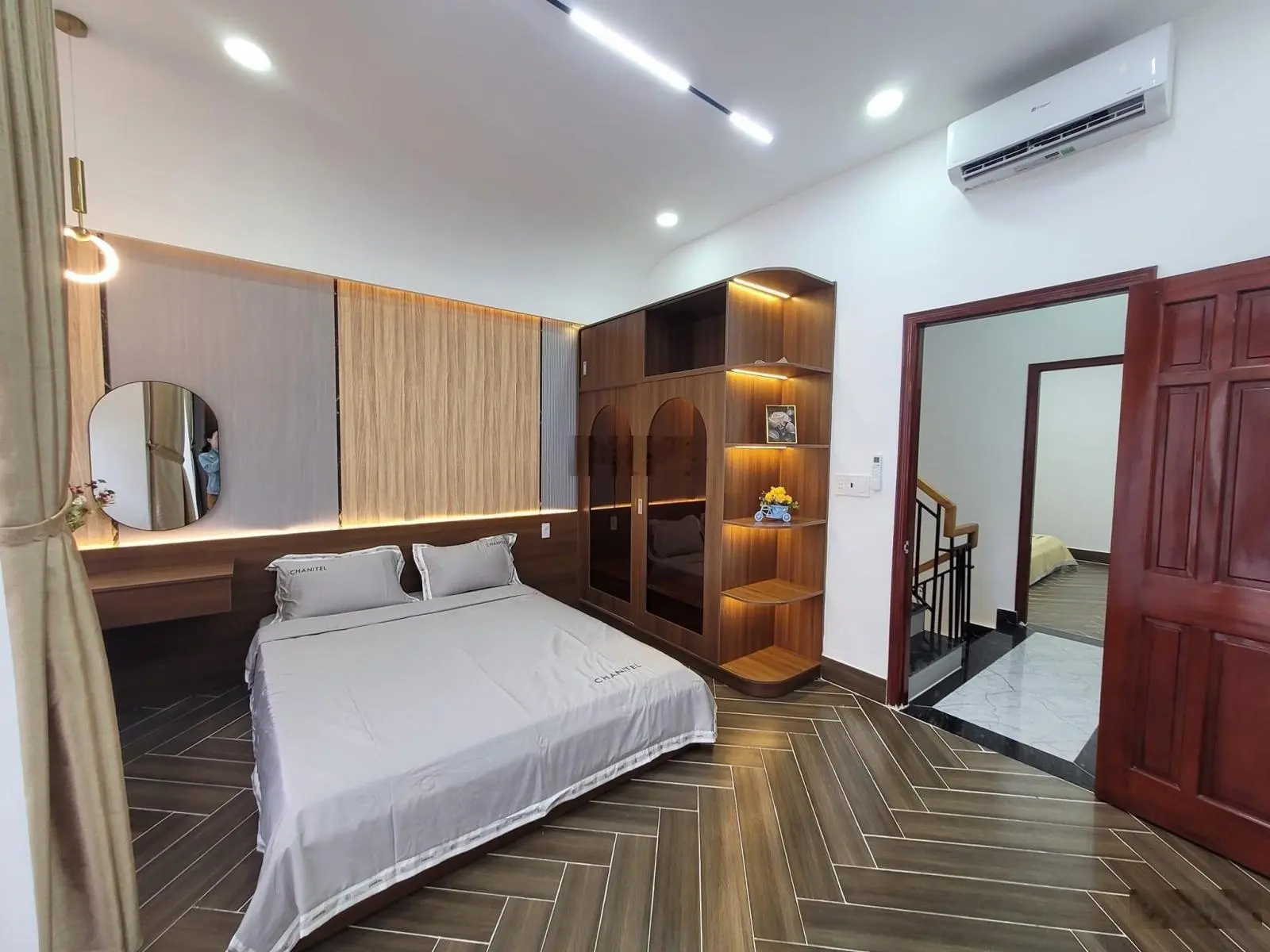 Bán lỗ gấp nhà gần chùa Vĩnh Nghiêm, Huỳnh Văn Bánh, Phường 11, Phú Nhuận. Giá 4,29 tỷ. 0906 806 ***