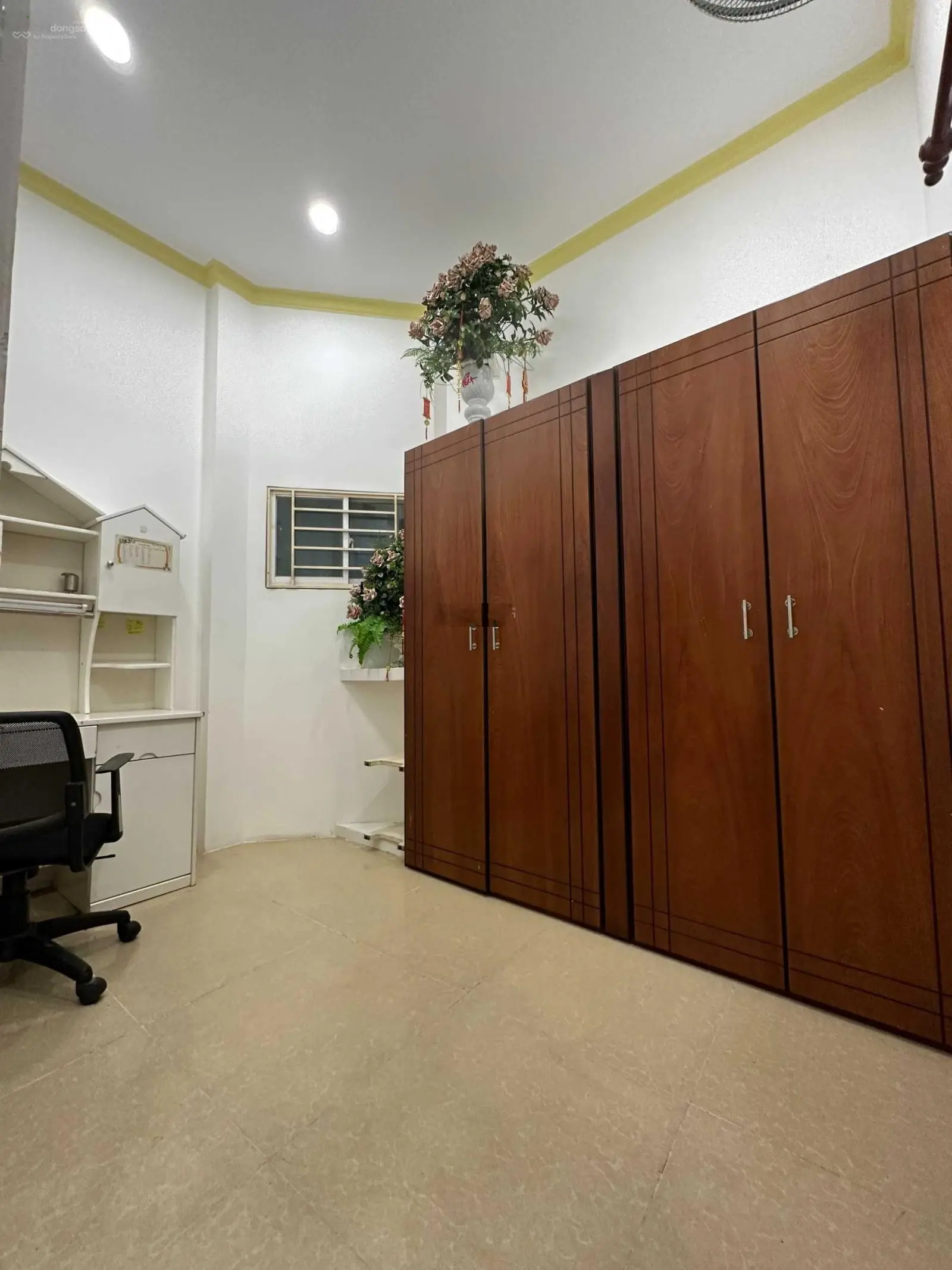 Bán nhanh nhà 55m2 Huỳnh Mẫn Đạt, P. 7, Quận 5, nhà 2 lầu ở liền, giá 5.6 tỷ/TL