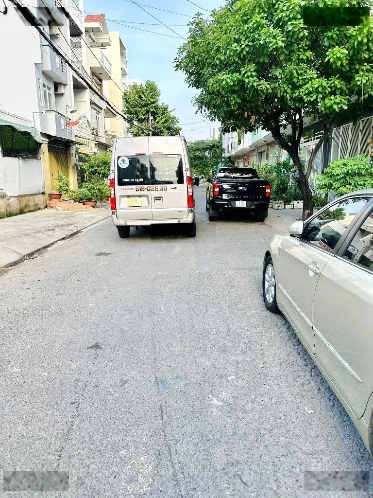 Nhà đẹp 3 tầng - Biệt thự khu VIP Tên Lửa 8x13m - 4PN - Ngay Chợ Da Sà - Giáp Q6 - Ở và kinh doanh