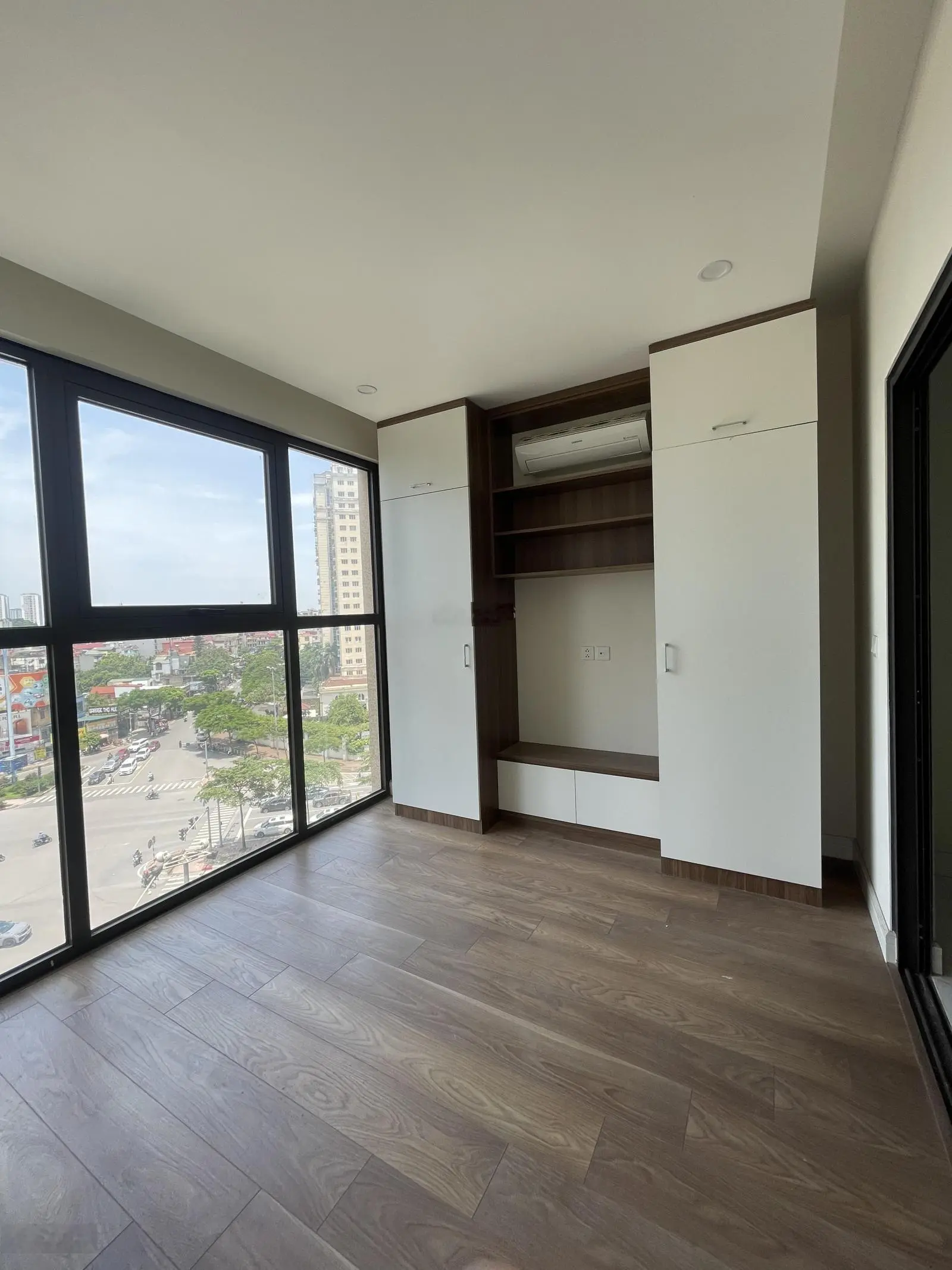 Căn 2N1VS view ngã tư Võ Chí Công. Giá tốt nhất thị trường
