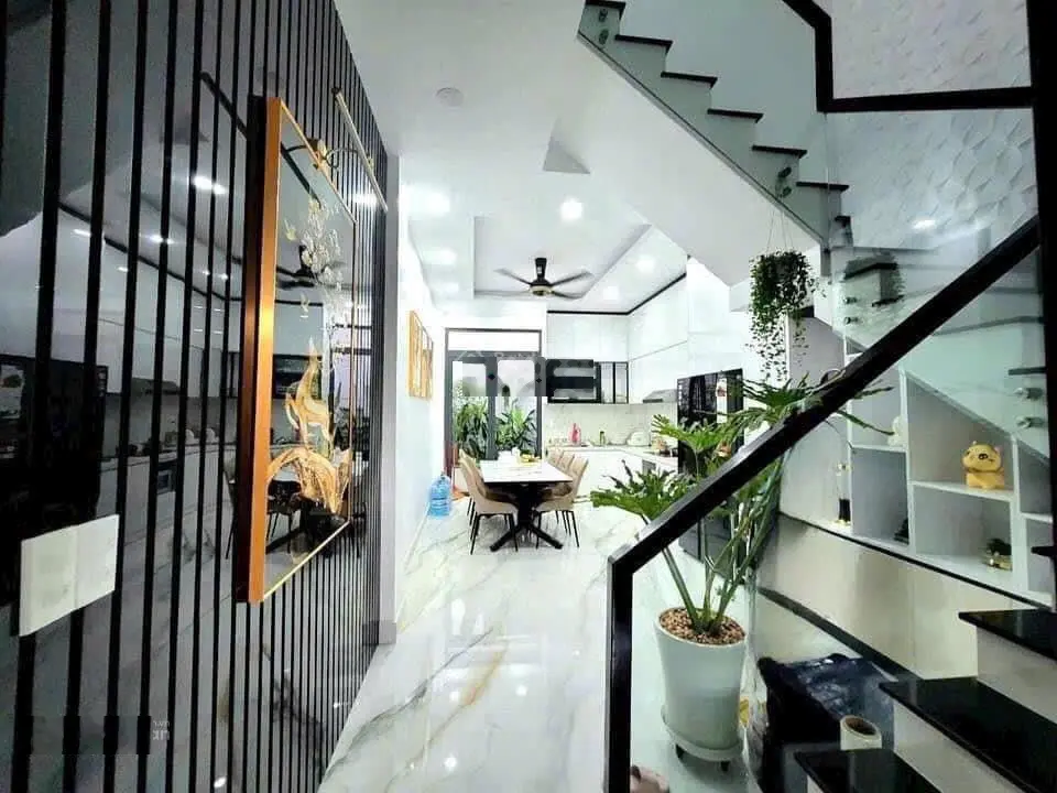 Nhà Đường Phan Văn Hớn , P. Tân Thới Nhất, Quân 12, DT: 53,2m2. Gần Co.op Phan Văn Hớn.