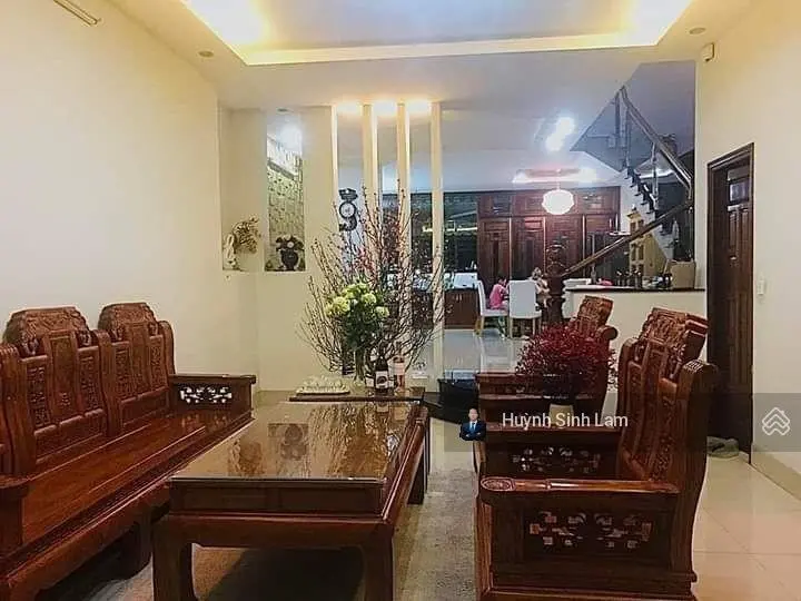 Hàng đầu tư! Nhà mặt phố Trần Văn Dư - Võ Nguyên Giáp - 105m2 ngang 5.1m - Cách biển 100m