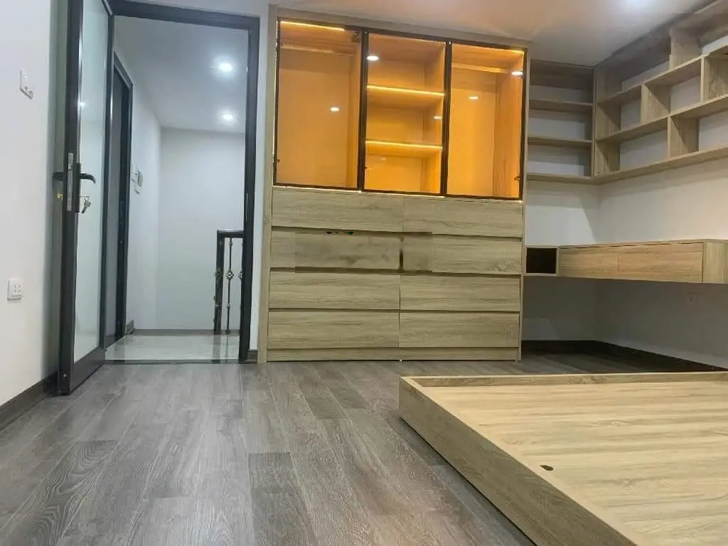 Bán nhà phố Lương Định Của, DT 27m x 3 tầng. Giá 4.35 tỷ