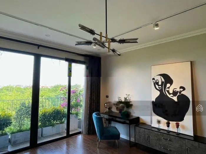 Bán gấp Siêu phẩm nhà 7 tầng 85m2 như Biệt Thự ở khu Phân Lô Quân Đội 918 giá 21 tỷ