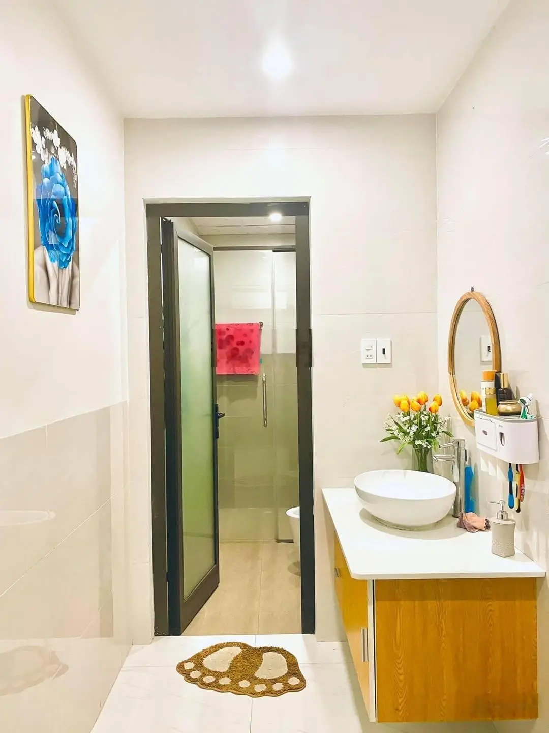 Hàng thơm. Bán nhà đẹp mới xây 1 trệt 1 lầu Đ. Huỳnh Tấn Phát, Quận 7. DT 60m2