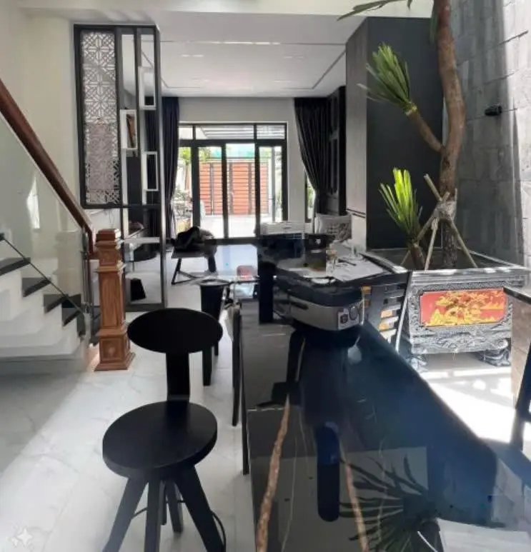 Chủ nhà định cư Mỹ cần bán nhà Mỹ Phước Bến Cát - hiện đang cho thuê 8tr/th 150m2 SHR
