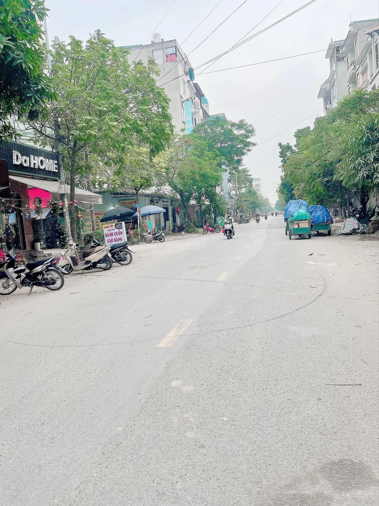 Chủ cần tiên bán gấp - TĐC Phú Diễn, 43m2, nhỉnh 11 đồng, vỉa hè ô tô tránh, xây CCMN tuyệt vời