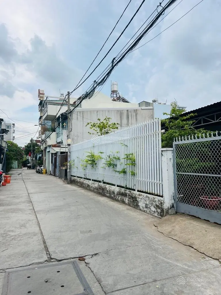 Bán 419m2 - full thổ cư có nhà cấp 4, sân vườn - giá nhỉnh 9.45 tỷ