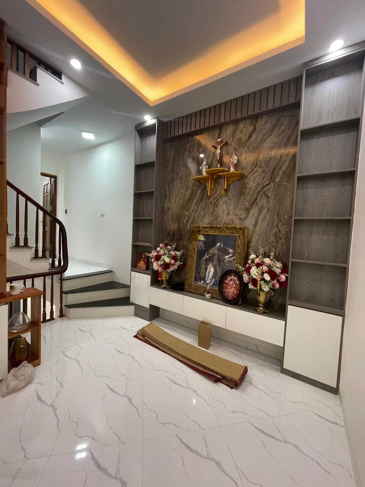 Chủ cần bán gấp căn nhà ngõ 85 Mậu Lương. 30m2 x 4,5 tầng