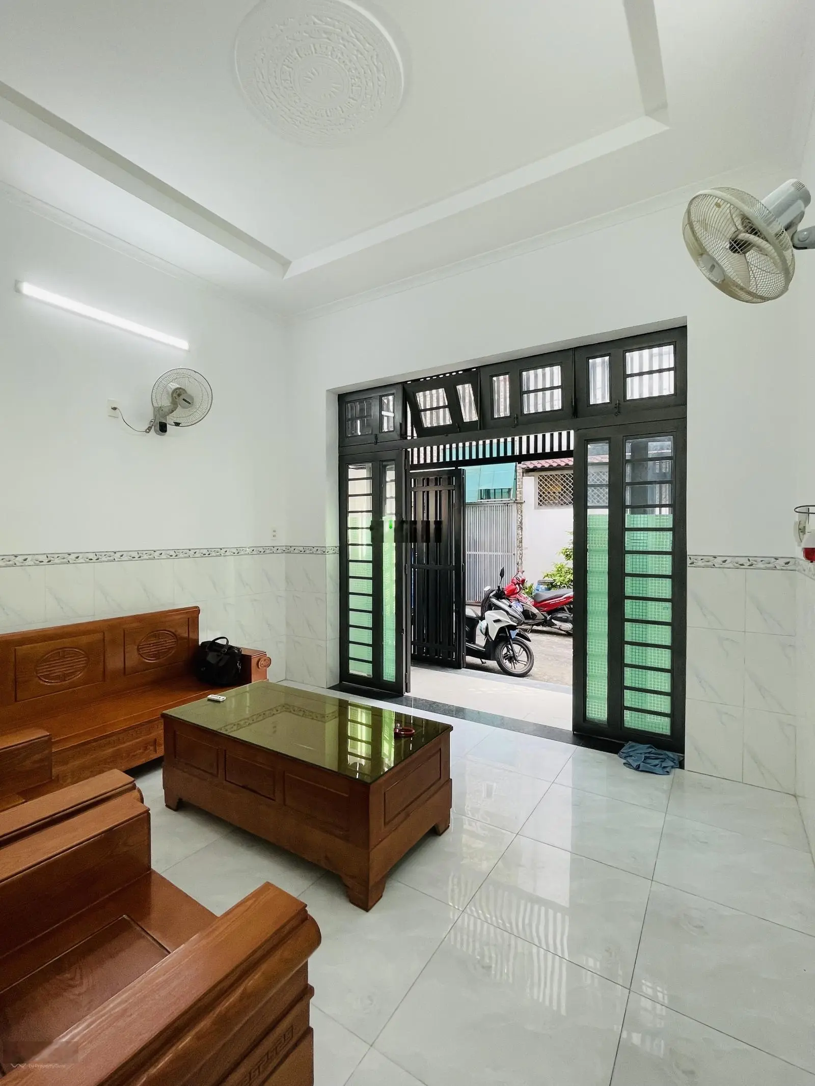 Hàng hiếm LINH XUÂN THỦ ĐỨC nhà C4 mới DT: 55m2 Chỉ 3 Tỷ 850