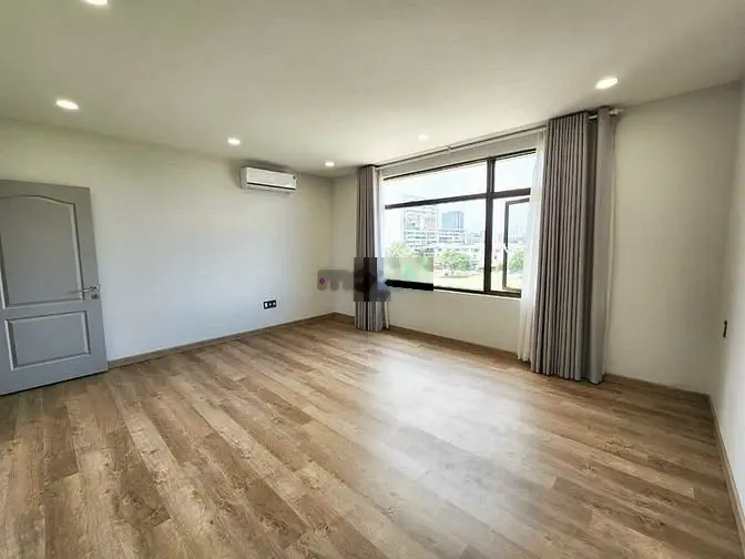 Bán căn hộ Mỹ Phát, Phú Mỹ Hưng lầu cao view thoáng giá tốt để ở