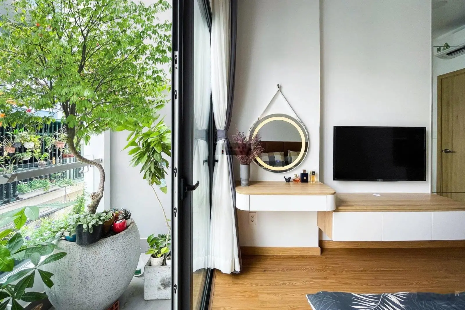 Nhà đẹp như resort ngay biển Mỹ Khê, khu tài chính Châu Á, rẻ nhất Đà Nẵng