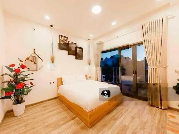 Bán villa sân vườn mặt tiền đường An Sơn, thành phố Đà Lạt