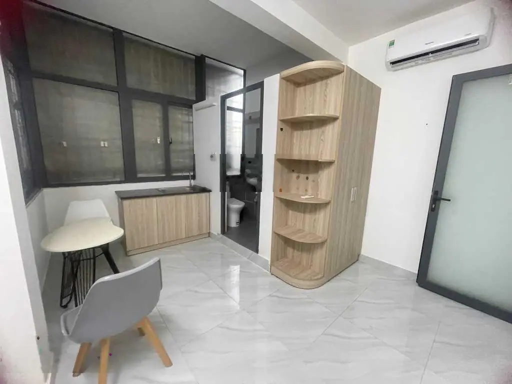 Ngộp bank 7 tỷ bán gấp giá mặt Tiền Cao Thắng - Giáp Q, Q1 - 5.6x11m 14 CHDV - dòng tiền 90tr/th