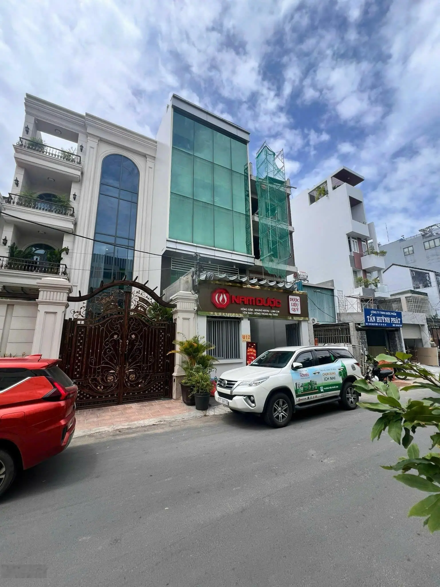 Toà Nhà 2 Mặt tiền đường Bạch MãKhu Cư Xá Bắc Hải Q10, DT:8x25m2,DTS:501,4m2 Bán 69 tỷ