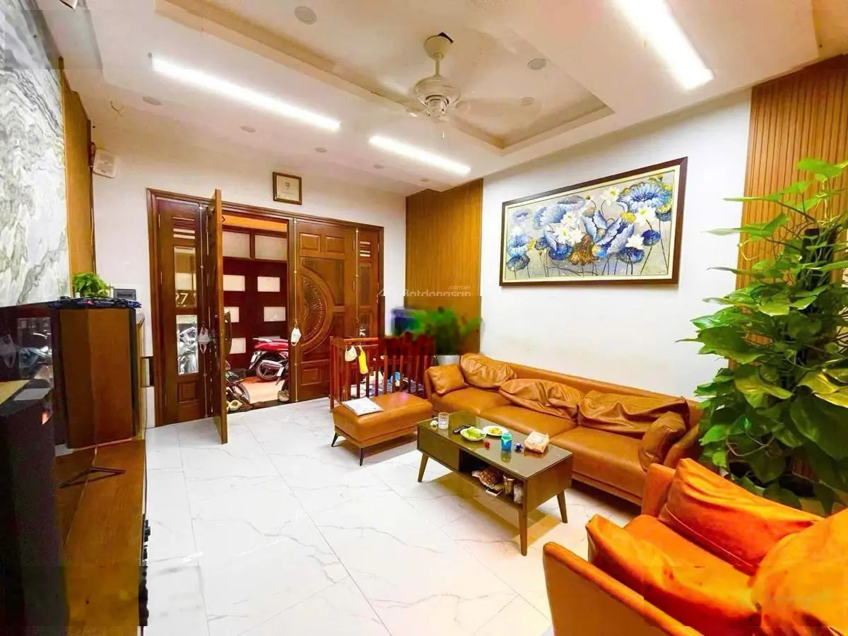 Phải thật nhanh! Lô góc Võ Chí Công, nhà đẹp ở luôn, ngõ 3 gác, 60m ôtô đỗ, ở ngay, 42m2*5T