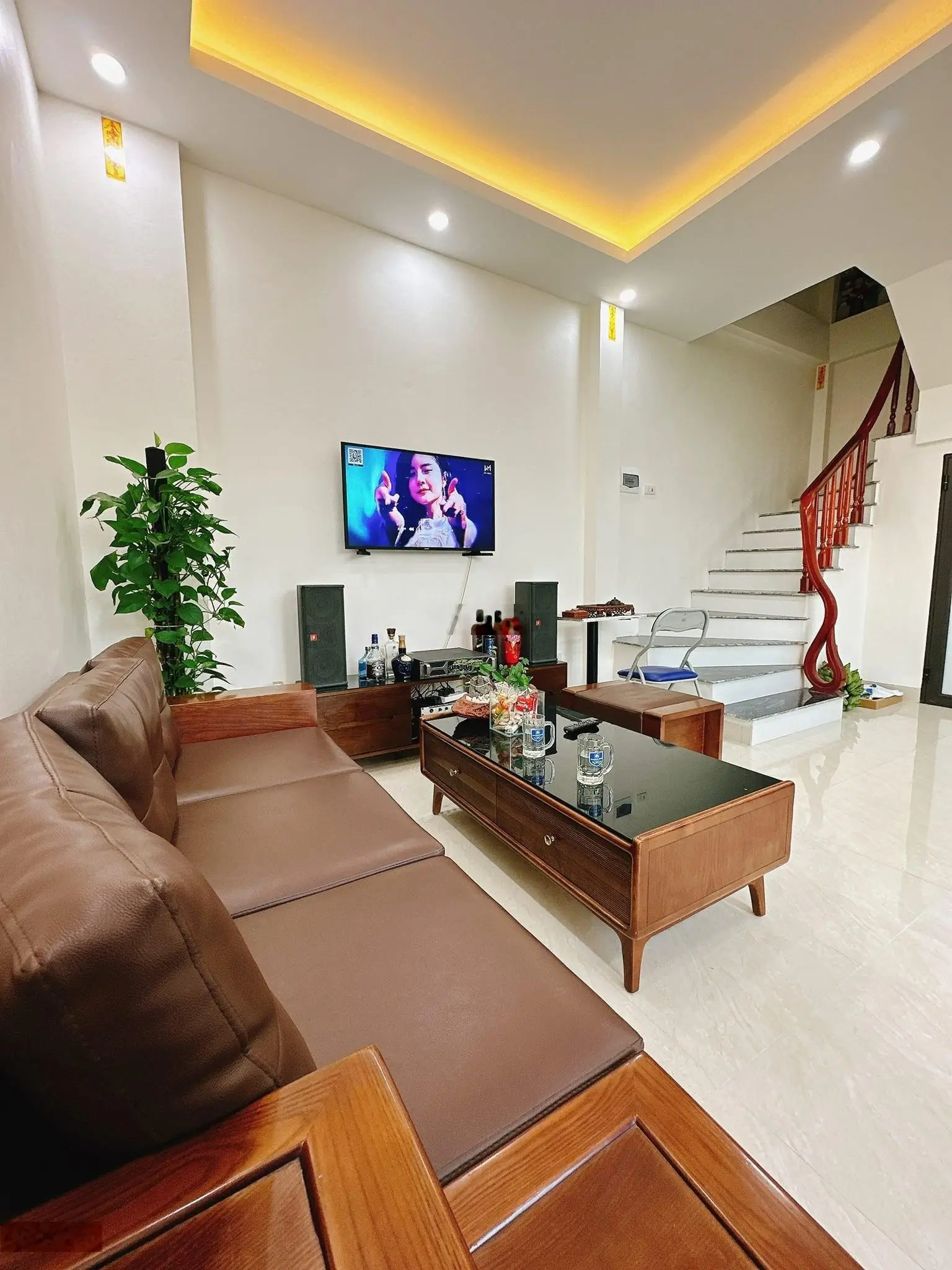 Chính chủ cần bán căn nhà tại p Trần Lãm TP Thái Bình - Diện tích xây dựng hơn 40m2. Mặt tiền 6,62m