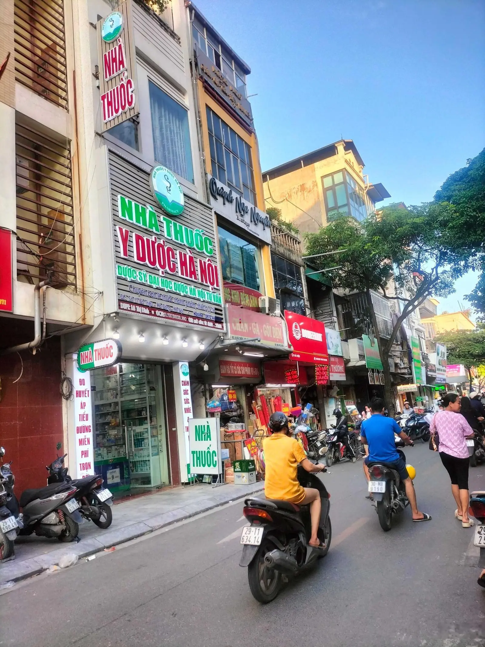 Siêu mẫu Ngô Quyền Hà Đông 35m 5 tầng giá 5.2tỷ, ô tô đỗ cửa, ngõ thông thoáng gần ô tô tránh.