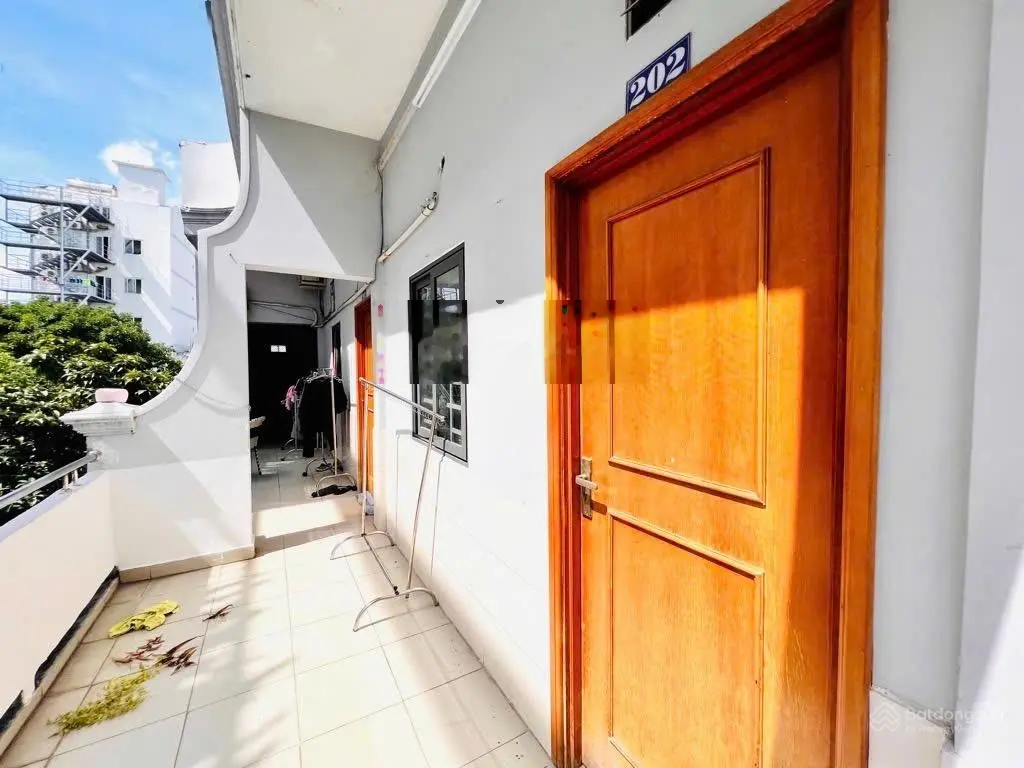 Nhà 162m2 3 tầng ngang 8,3m,ngay Emart2 Phan Huy Ích hẻm xe hơi,16 phòng thu nhập 40tr/th 12,9tỷ TL