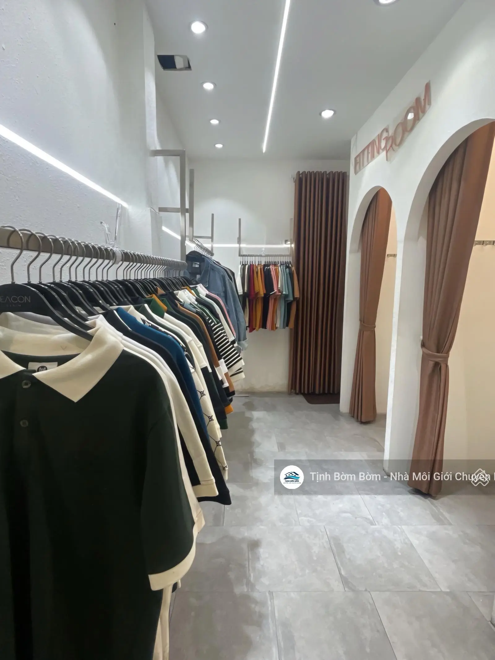 Nhà triệu đô: 60m2 MT Kinh doanh, hẻm xe tải đường Sư Vạn Hạnh, 4 tầng kiên cố 23.x tỷ TL