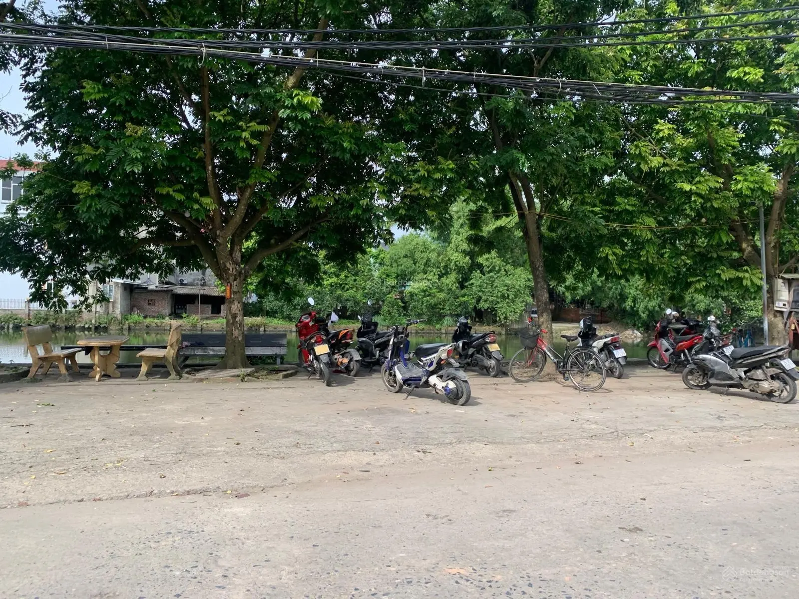Bán 76m2 đất gần Thị Trấn Đông Anh, khổ đất vuông đẹp ô tô đỗ cửa giá 3,35 tỷ (có thương lượng)