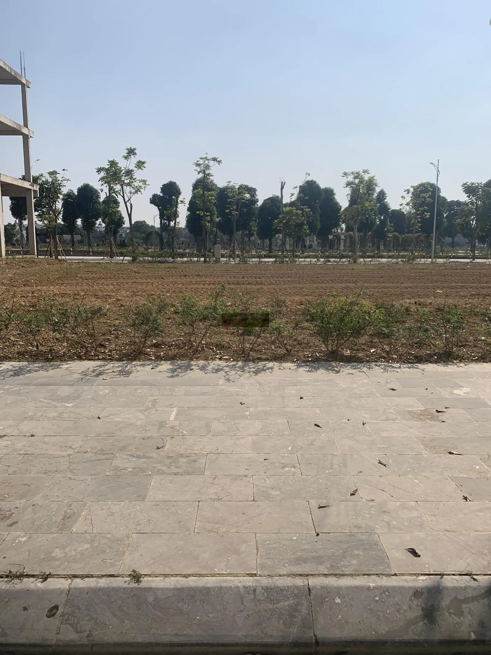 Gia đình có lô liền kề vị trí đẹp