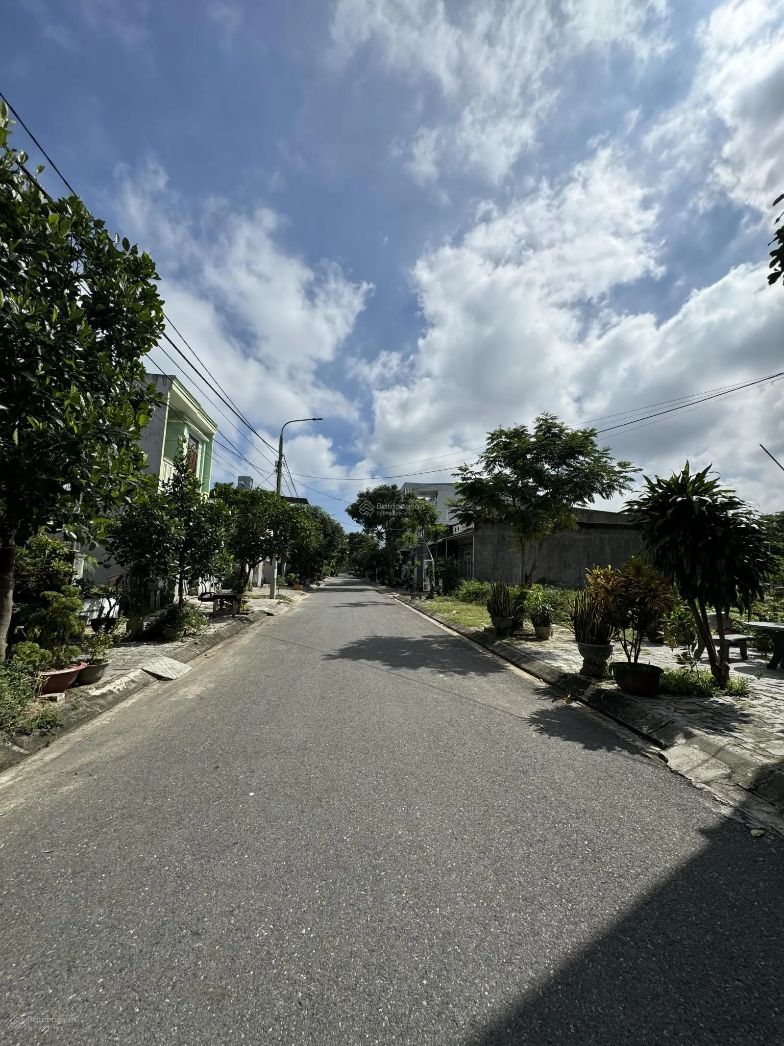 Chính chủ bán lô đất đường Nguyễn Tuyển làng đại học Hoà Quý.