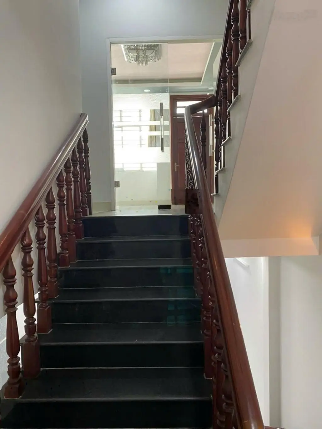 Nhà đẹp 3 tầng đường 339 kế Đỗ Xuân Hợp Phước Long B Quận 9 - hẻm xe hơi - nhỉnh 7 tỷ thương lượng