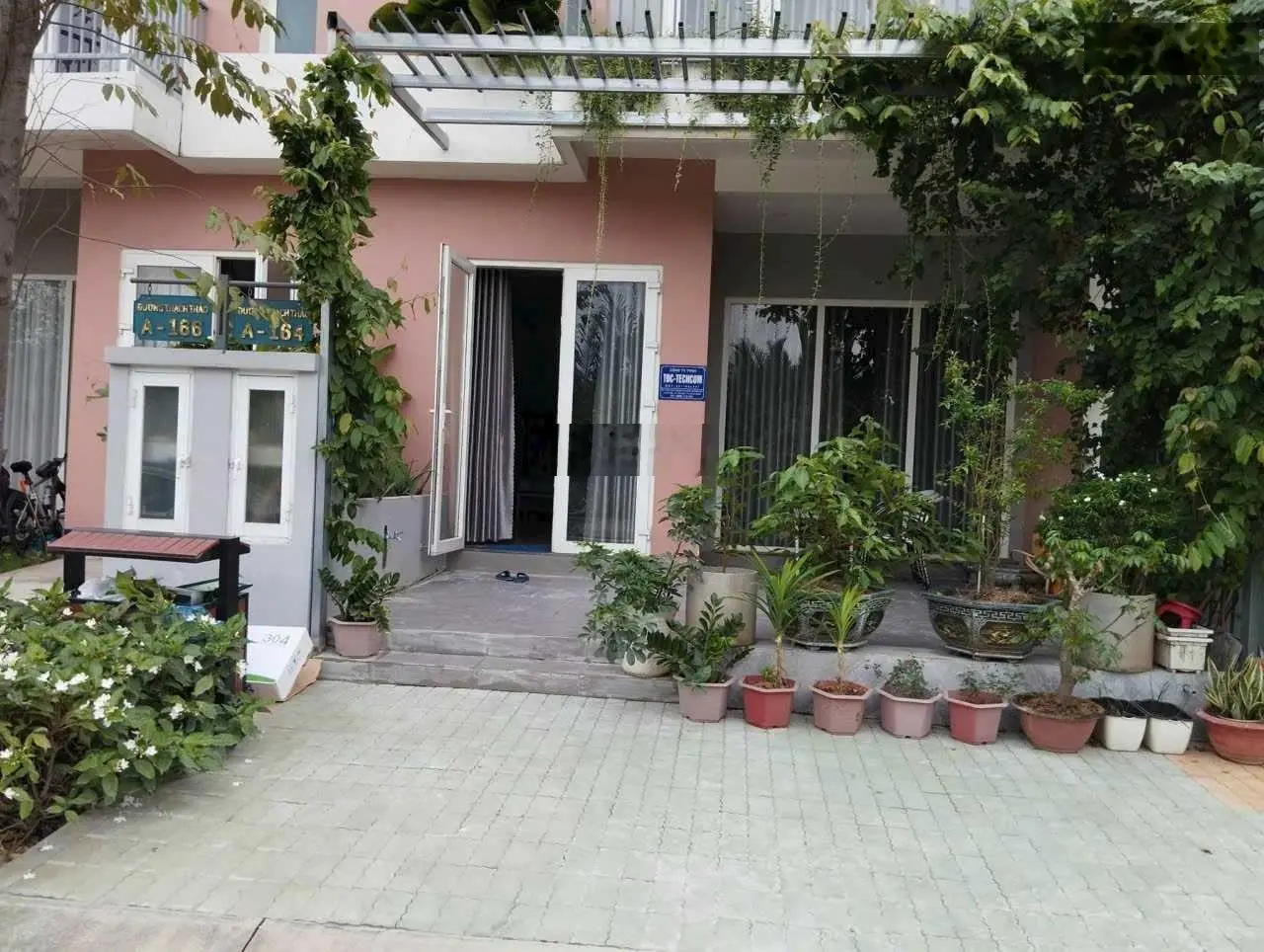 Bán nhà trệt 2 lầu KDC Phú Hữu Tp. Thủ Đức, DT 90m2 4pn đường 8m, giá 6.6 tỷ hạ còn 6.2 tỷ chốt