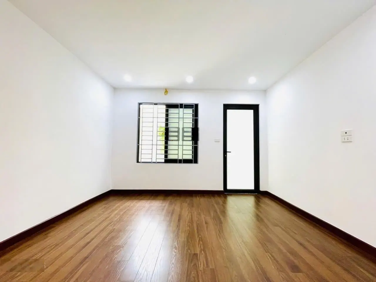 Bán nhà 192 Lê Trọng Tấn, Thanh Xuân 41 m x 4 tầng, giá 5,5 tỷ
