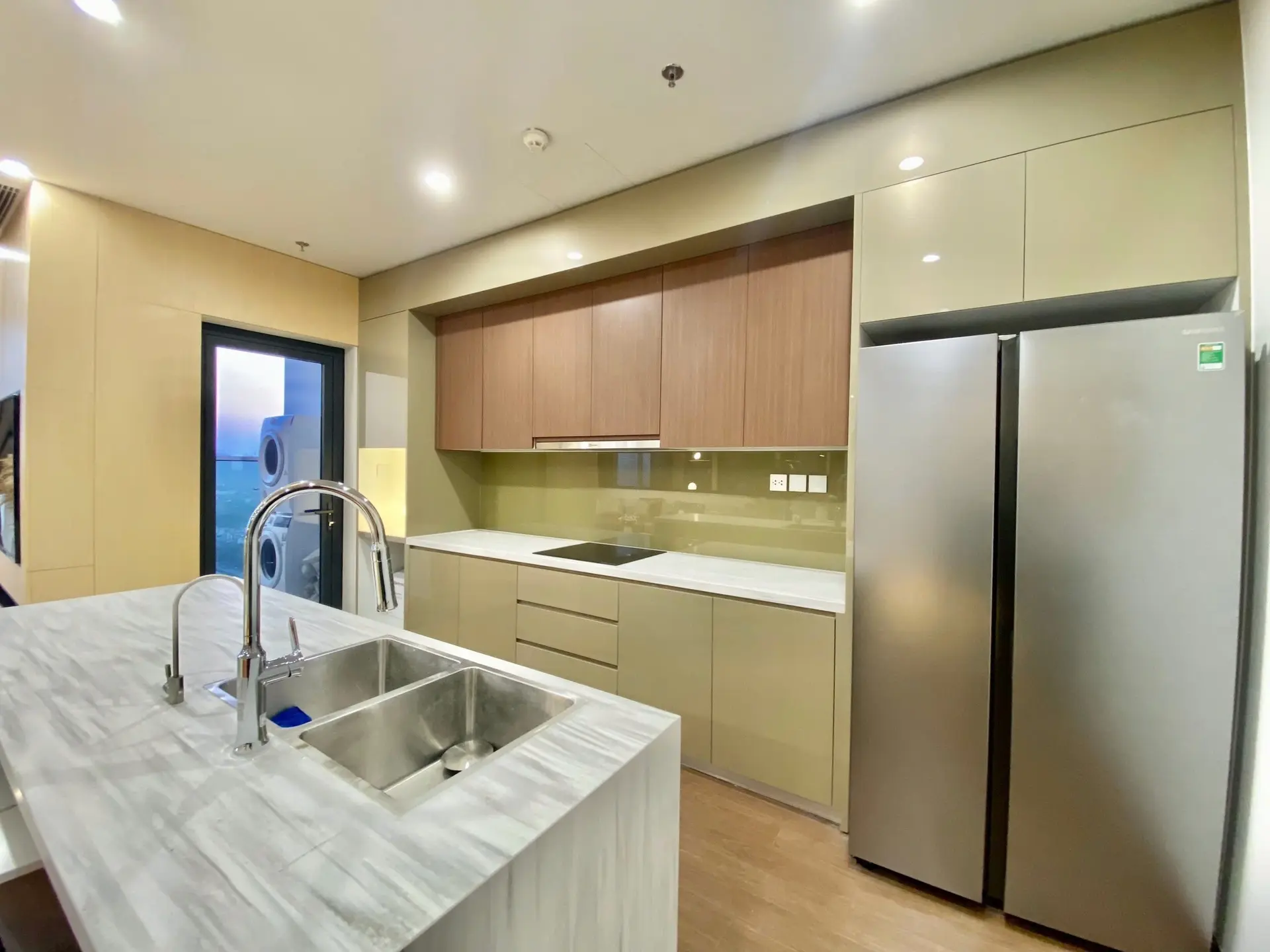 Chính chủ bán căn 3N chỉ 10tỷ - 120m2 Full đồ - BRG 25 Lê Văn Lương - Cam Kết rẻ nhất thị trường