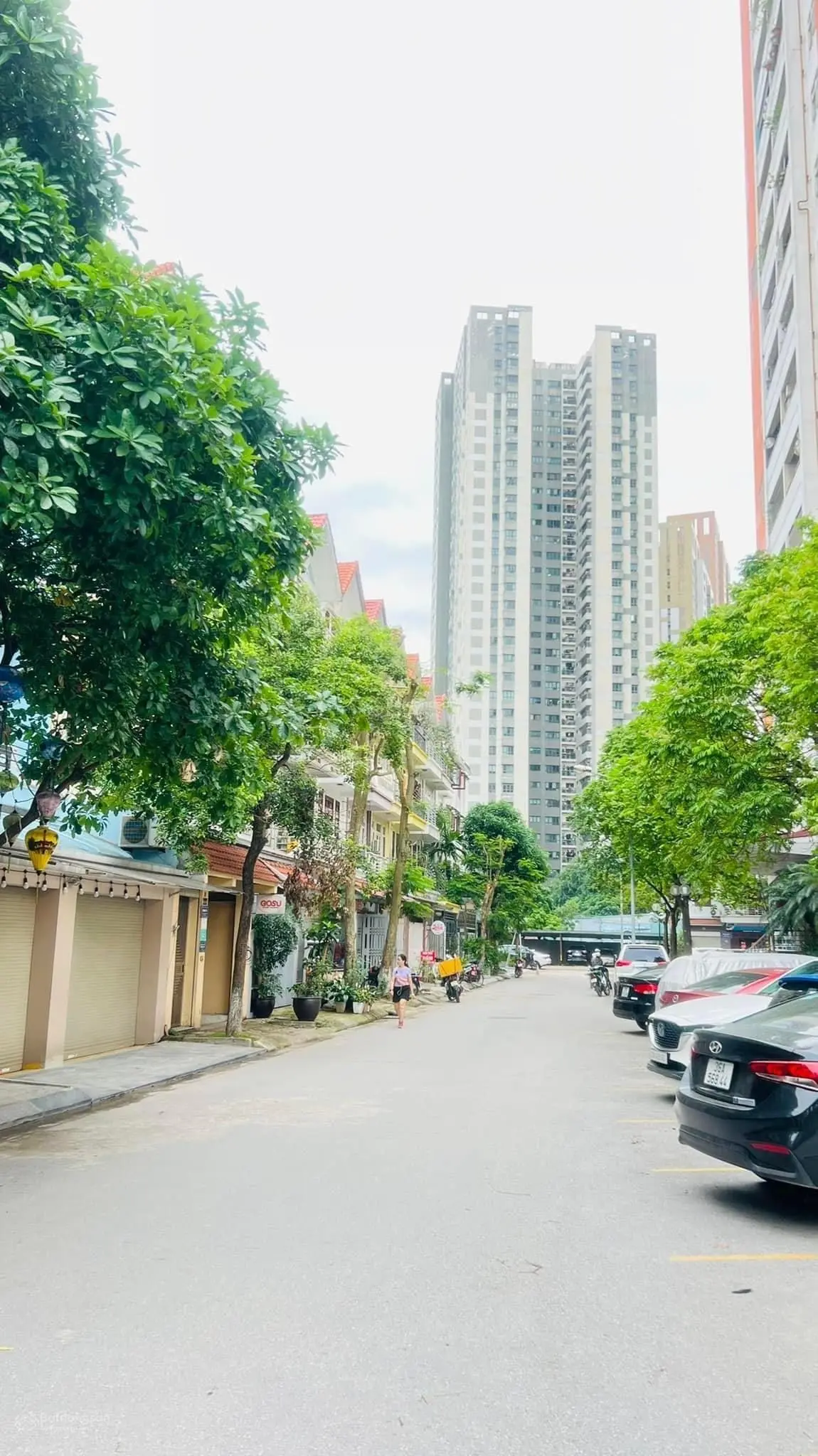 Cần bán căn biệt thự tại Phùng Khoang