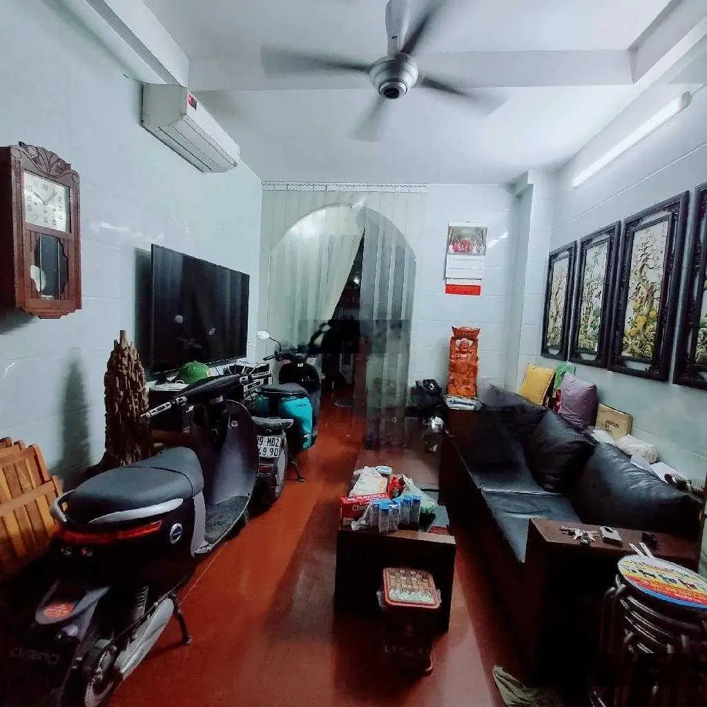 Hàng hiếm, TT Thanh Trì, phân lô cán bộ, lô góc 2 mặt tiền, ô tô đỗ cửa, 4tầng, DT 50m2, MT 4,1m