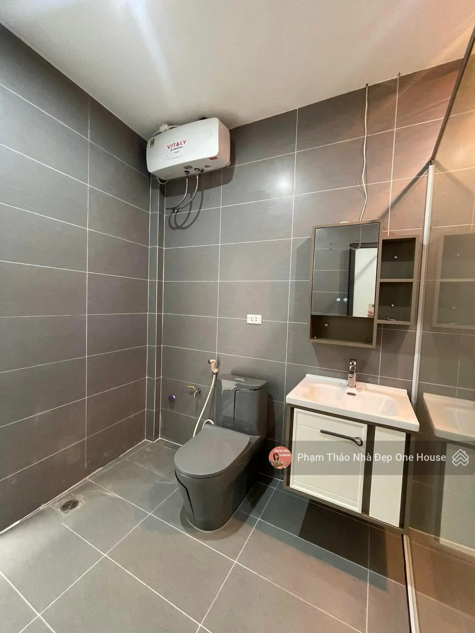 Bán nhà Trung Phụng nhỉnh 3 tỷ ngõ thông nhà ở kết hợp kinh doanh 27m2 x 4T. Hiếm Đống Đa