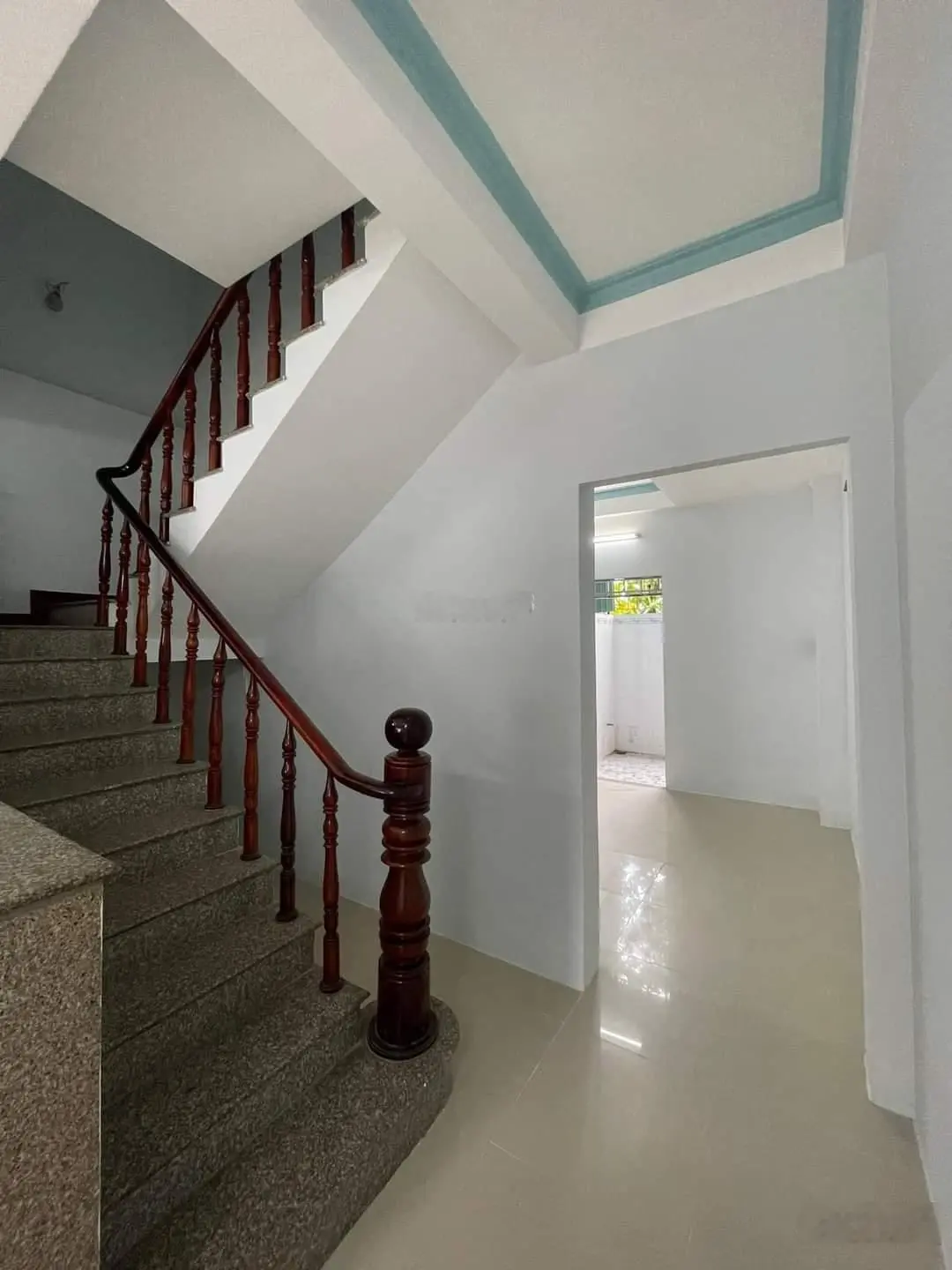 Chỉ 3 tỷ 550tr, nhà lầu trệt gần siêu thị Big C Go Dĩ An, Bình Dương. Hẻm đường Hai Bà Trưng mới