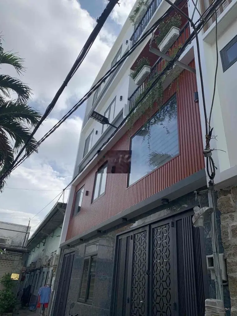 XINH LUNG LINH HOÀNG HOA THÁM CHỢ CÂY QUÉO HẺM OTO TẤN CỬA VÀO Ơ NGAY