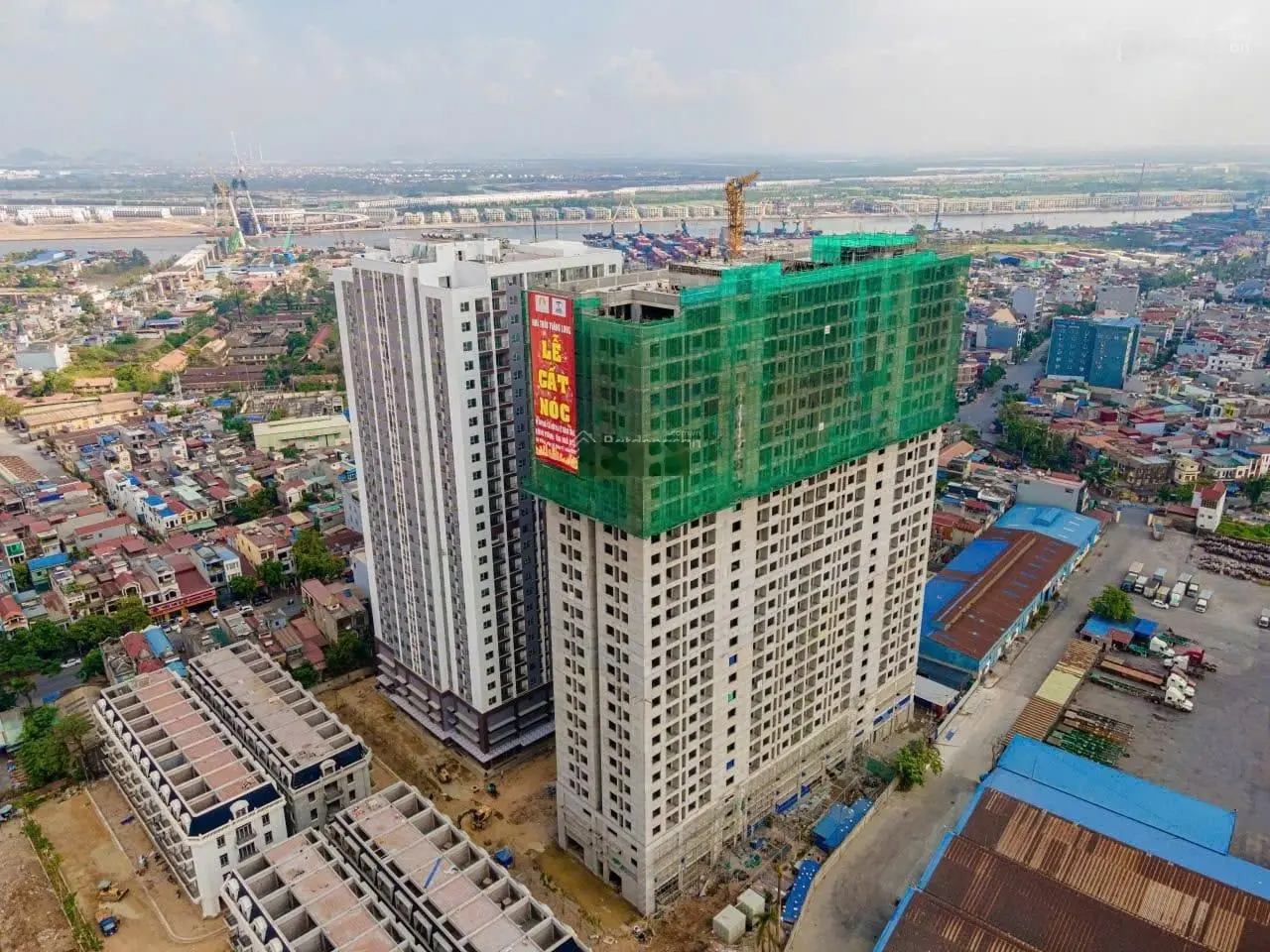 Cần bán nhanh căn góc view Đảo Vũ Yên dự án nhà ở xã hội MoonBay Residence (384 Lê Thánh Tông)