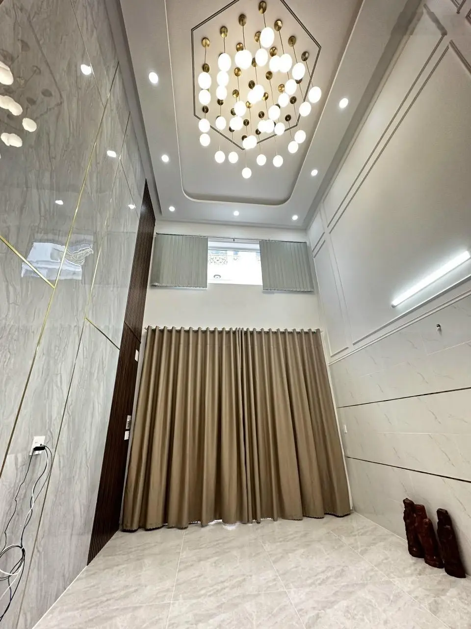 Giá 100% bán nhà mới đường Lê Văn Quới giá 6tỷ2 (4m * 13m) lộ nhựa 7m. Nhà như hình. Sổ hồng riêng