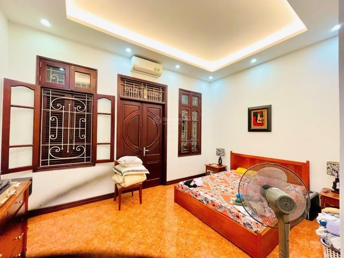 Bán nhà riêng 47m2 x 4 tầng Phố Thái Hà, Đống Đa, gần ô tô, nội thất xịn sò, nhà đẹp, giá hơn 8 tỷ