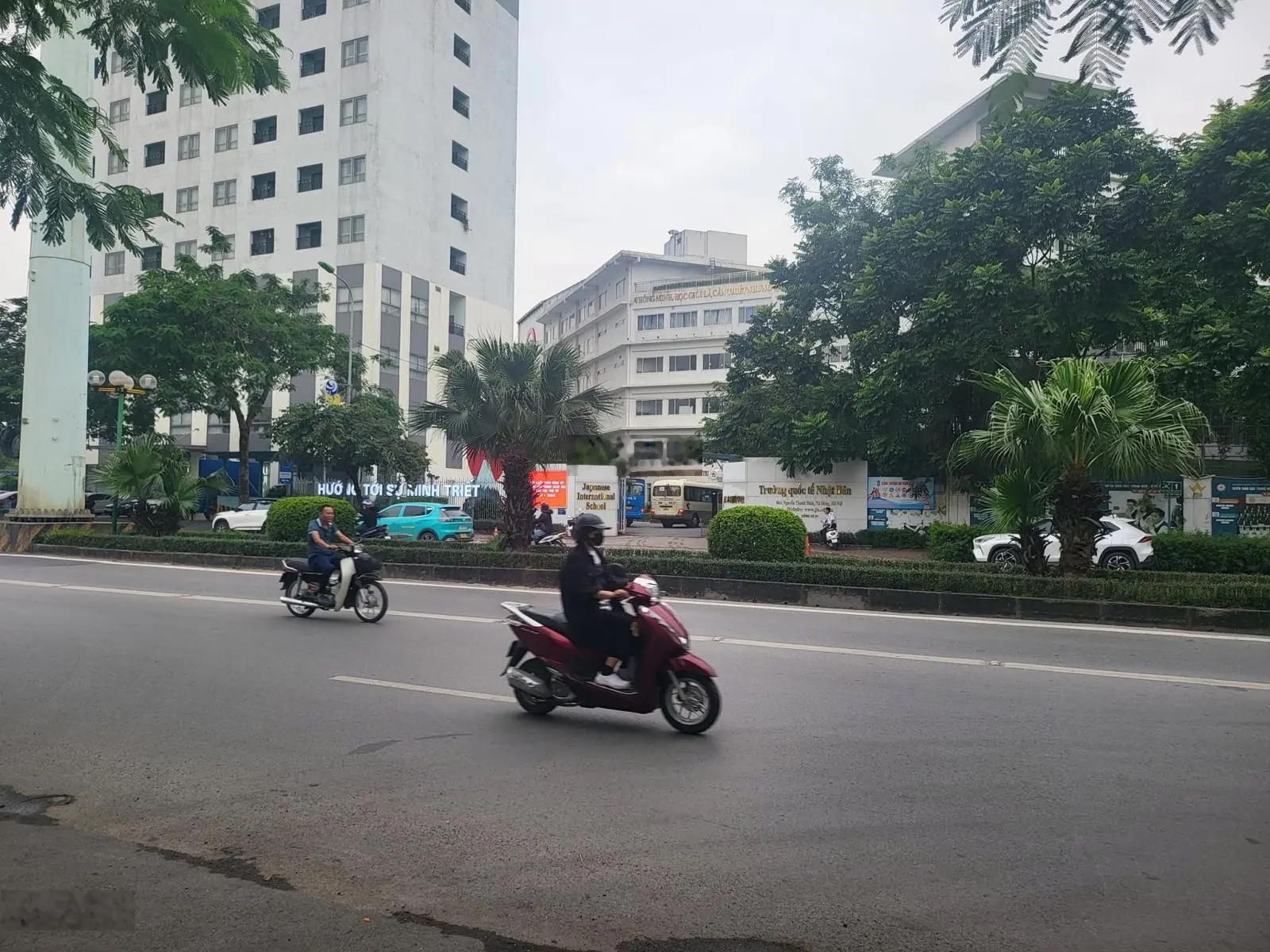 Siêu phẩm shophouse Him Lam Vạn Phúc 108m2, lô góc 3 mặt tiền- mặt phố Nguyễn Thanh Bình giá đầu tư