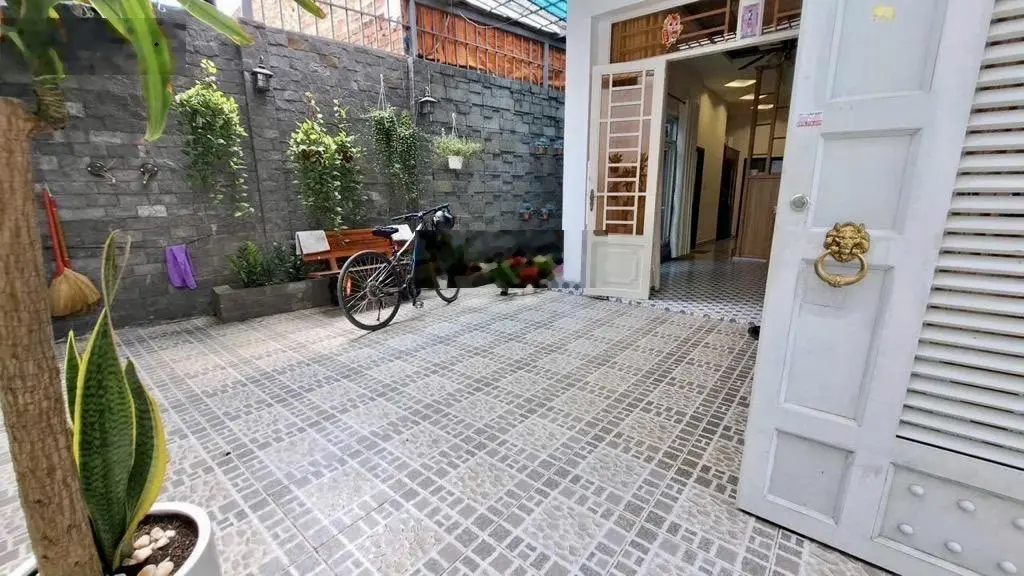 Nhà Nguyễn Thái Sơn: 75m2 (5.1x14.5) giá 5,45tỷ có giảm. 2 tầng 3PN, sát HXH vài căn