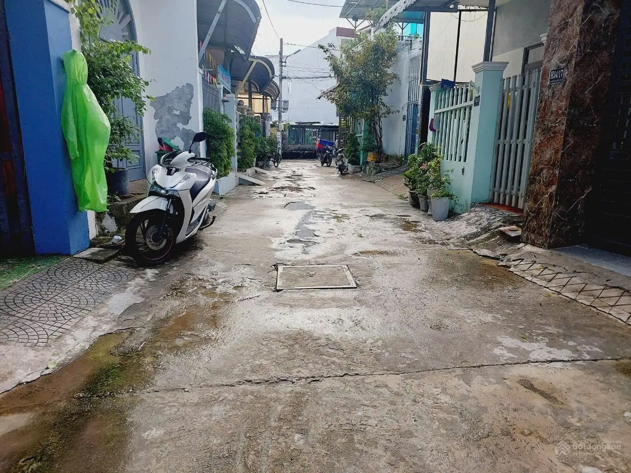 Hàng chưa qua đầu tư. Dãy trọ 10 phòng 165m2 ngay cạnh Đại Học Bách Khoa. Lh 0968 678 ***