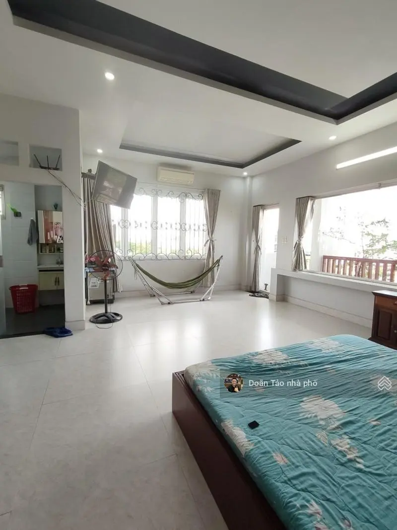 Ngộp bank giảm chào 15 tỷ chỉ còn 37 tỷ - biệt thự mặt tiền Kinh Dương Vương 267m2, 5T thang máy