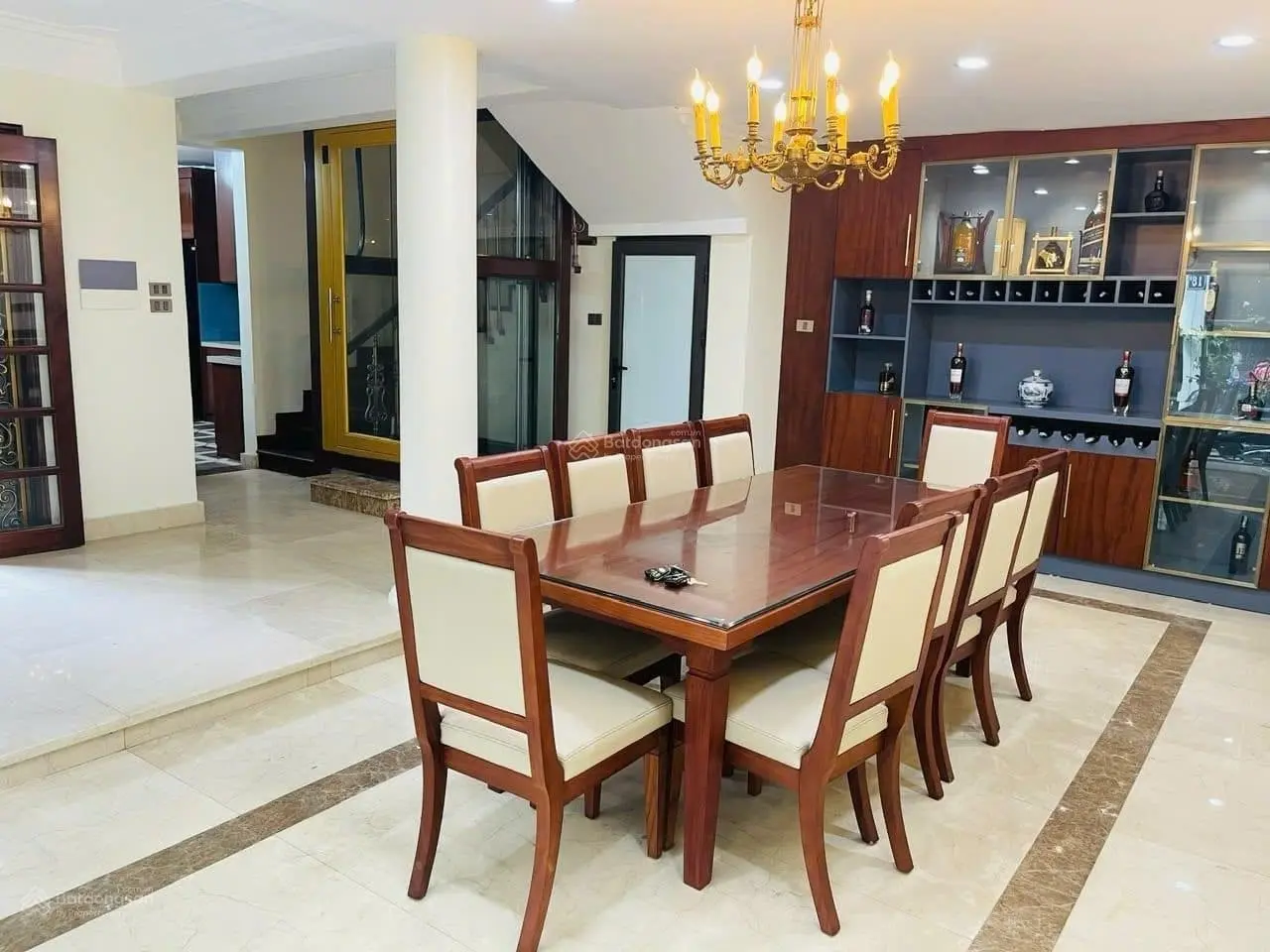 Bán Nhà Biệt Thự Đường Tây Hồ, Phường Quảng An, Tây Hồ, Hà Nội, Lô Góc, Oto, Thang Máy