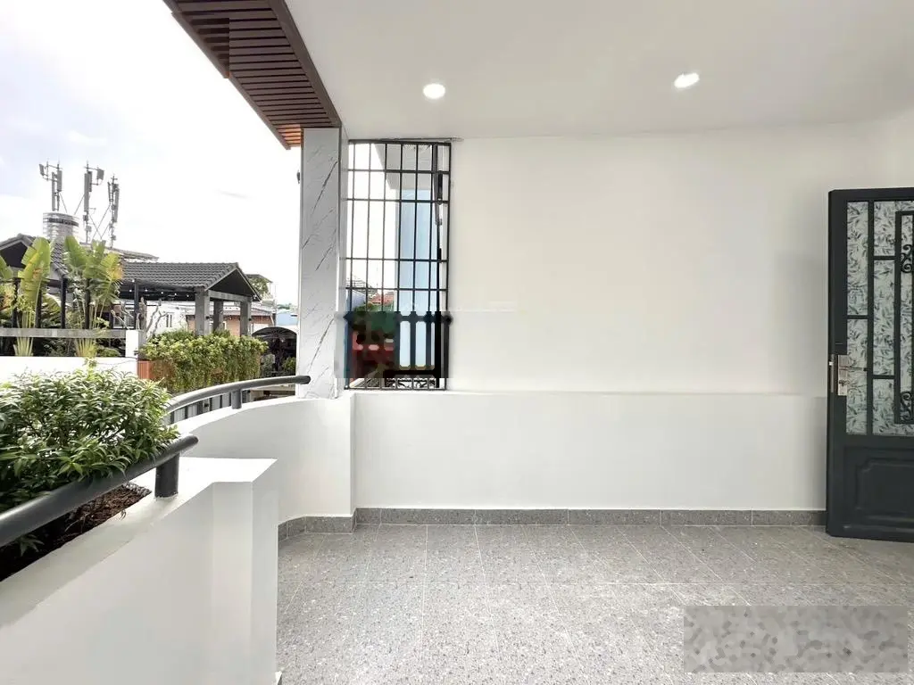 Hiếm - Phú Nhuận - Huỳnh Văn Bánh - hẻm nhựa 10m xe tải tránh - sát mặt tiền - 4tầng - hơn 9tỷ