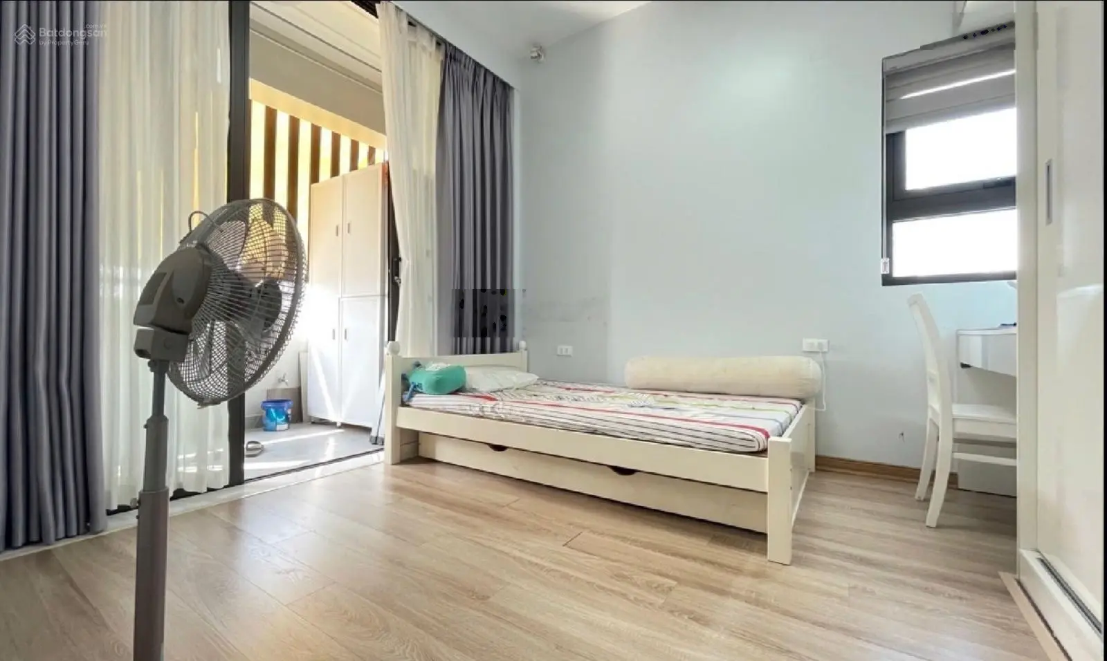 Quá hiếm, vị trí đắc địa - c2 nguyễn cơ thạch - 82m2*3pn - nội thất đẹp ở ngay - giá 4,8 tỷ