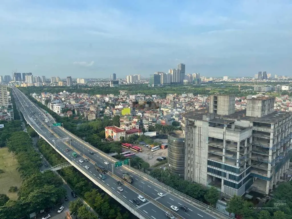 Bán căn hộ chung cư Green Star căn góc 102m 3PN full đồ 2 ban công thoáng mát hướng ĐN
