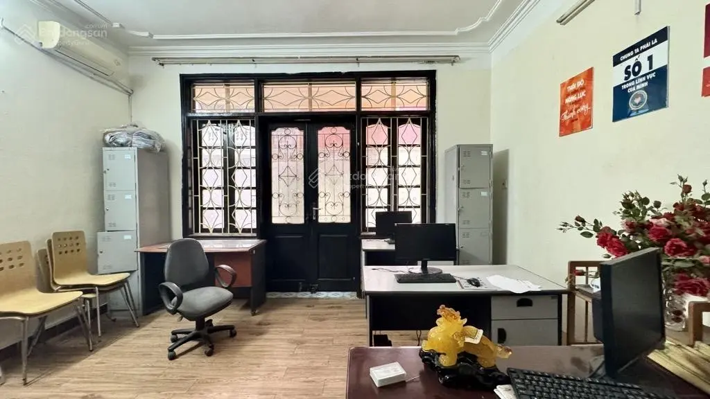 Bán nhà - tân ấp - ba đình - phân lô - 2 ô tô tải tránh - văn phòng công ty - ô chờ thang máy - ngõ
