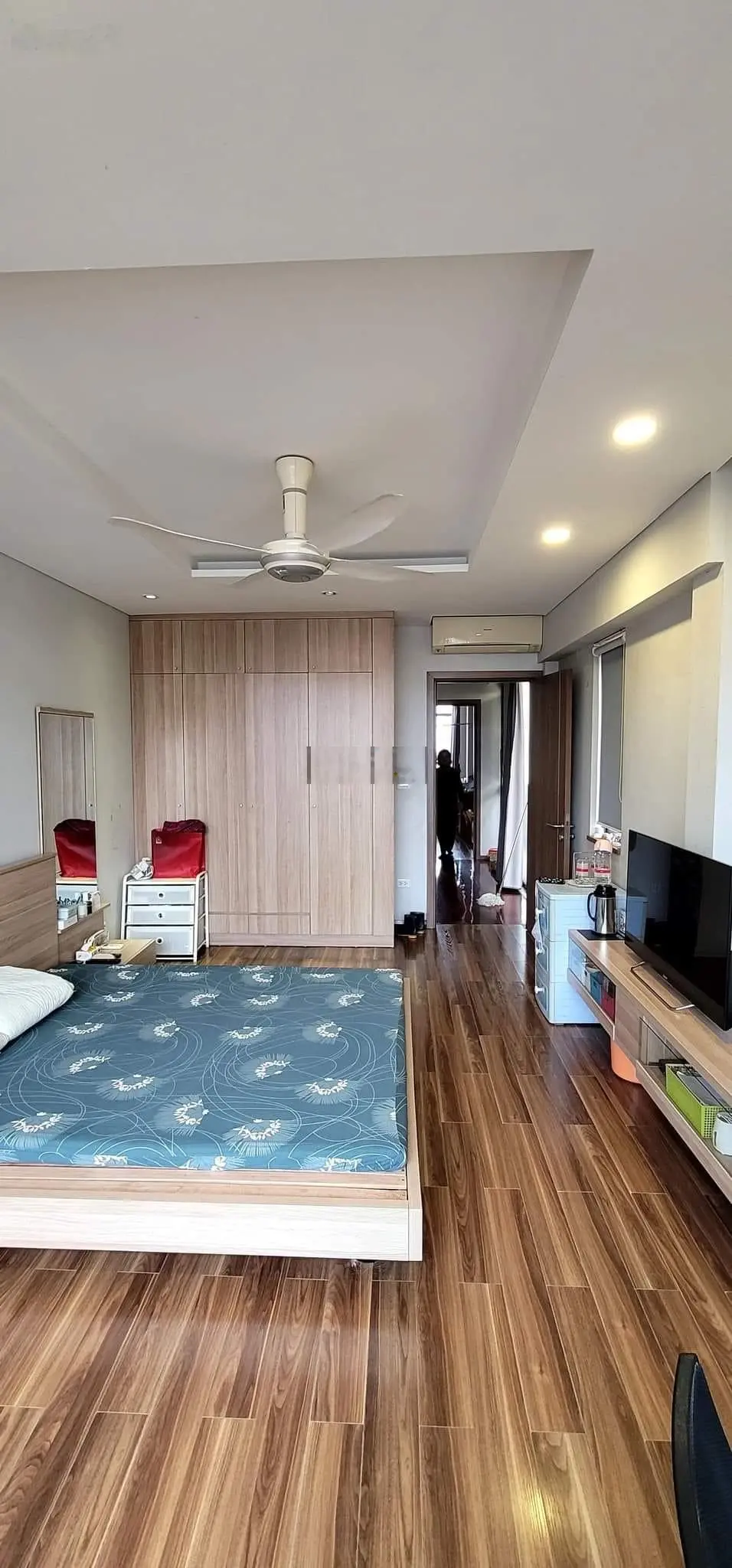 Tôi bán nhà phố Ô CHỢ DỪA - XÃ ĐÀN 4T, 15m ra phố trước nhà rộng 3m 28m2 5.35 tỷ SĐCC tên tôi