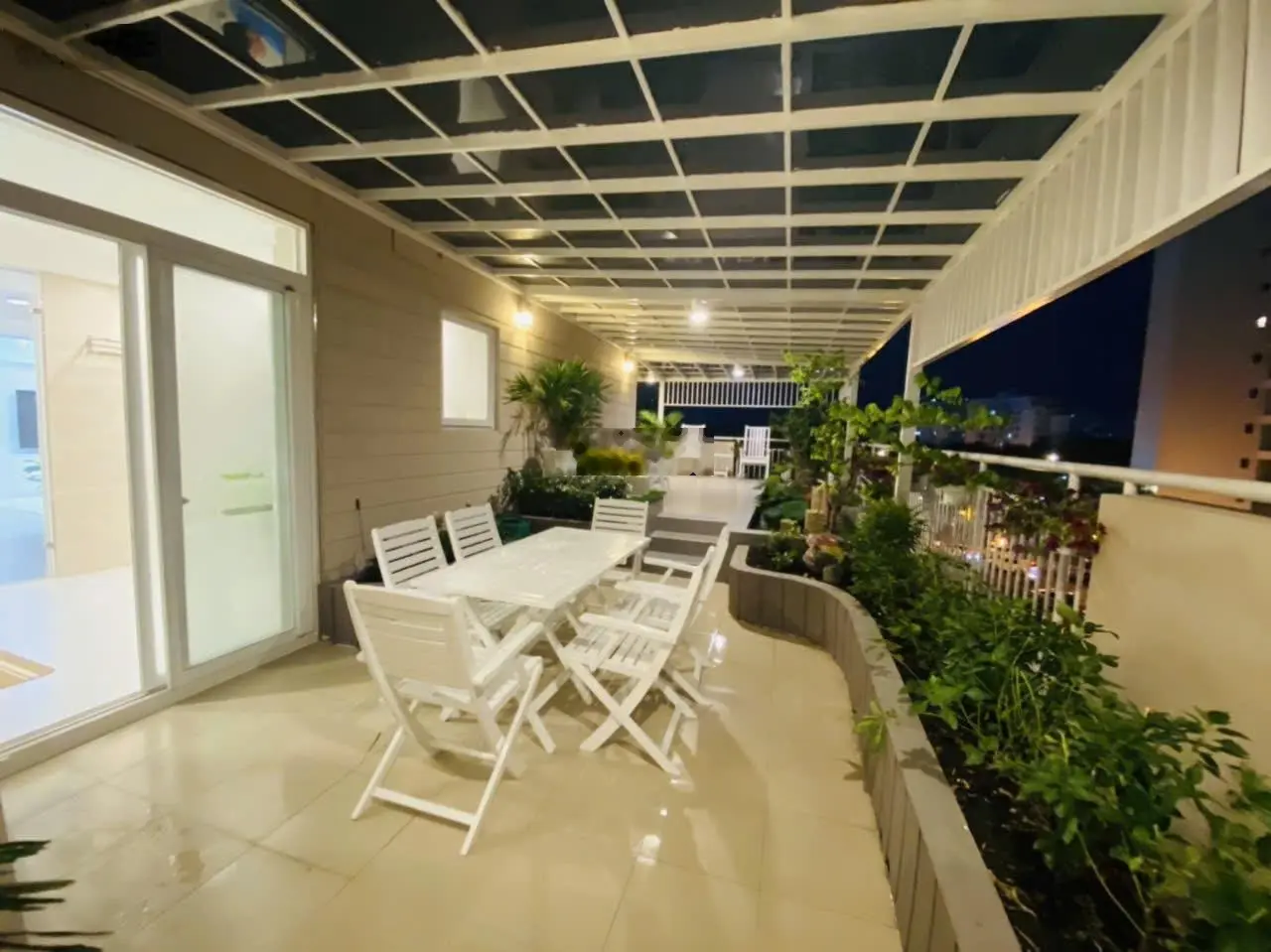 Thiện chí bán CH Sân vườn với dt lớn nằm trong khu CH ven sông cao cấp bậc nhất pmh, 0903 312 ***
